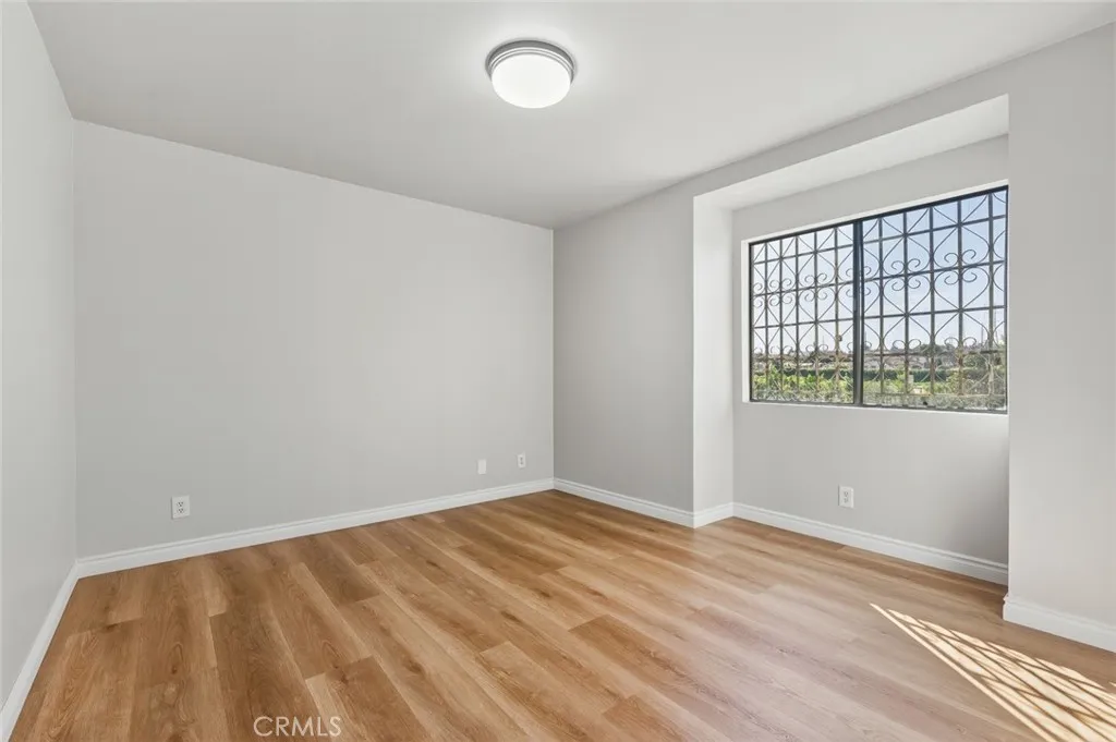 2555 Angelus Ave, Rosemead, California 91770 home-pic-40
