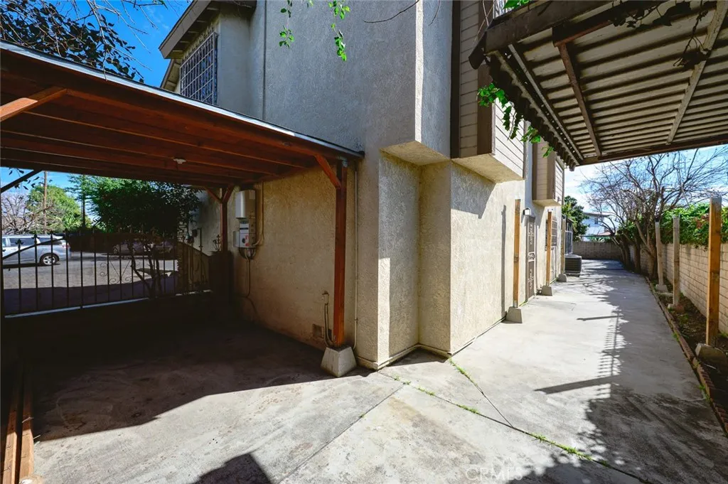 2555 Angelus Ave, Rosemead, California 91770 home-pic-8