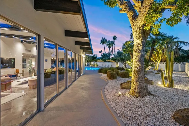 103-web-or-mls-8M4A3231