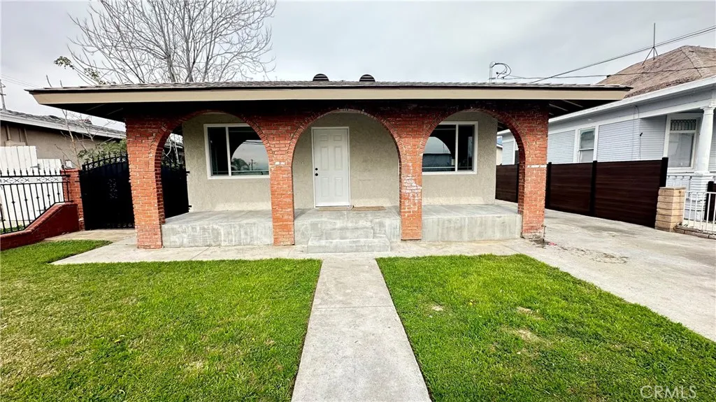 1488 W. 7th Street, San Bernardino, California 92411 home-pic-4