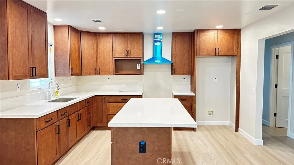 1488 W. 7th Street, San Bernardino, California 92411 home-pic-7