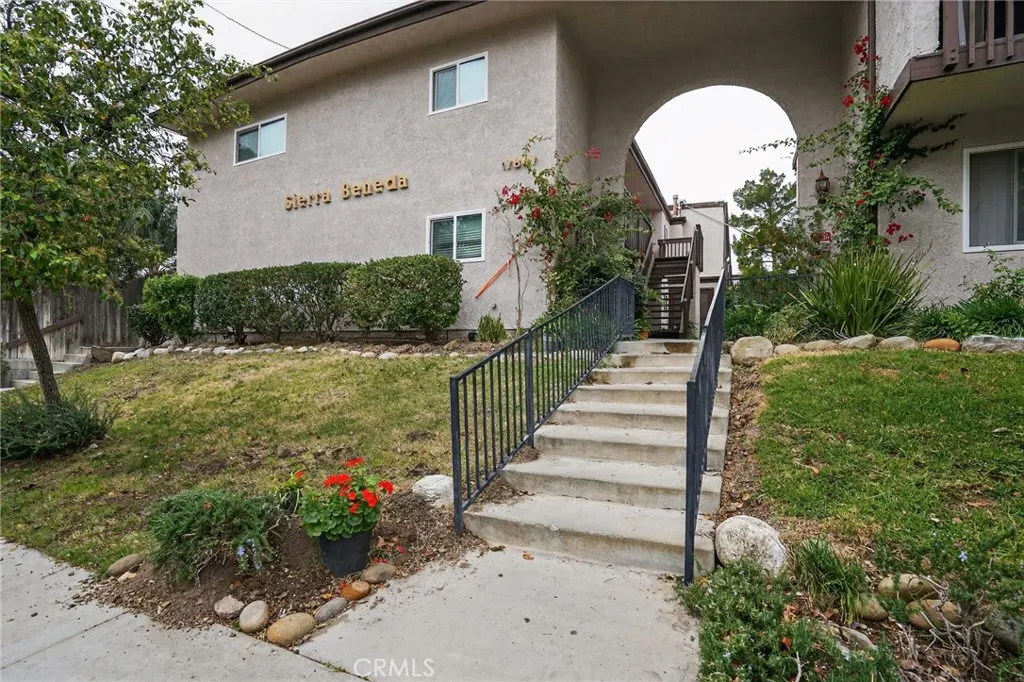 17847 Beneda Ln 4, Canyon Country, California 91351 home-pic-20