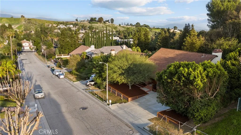 11926 Rexbon, Granada Hills, California 91344 home-pic-41
