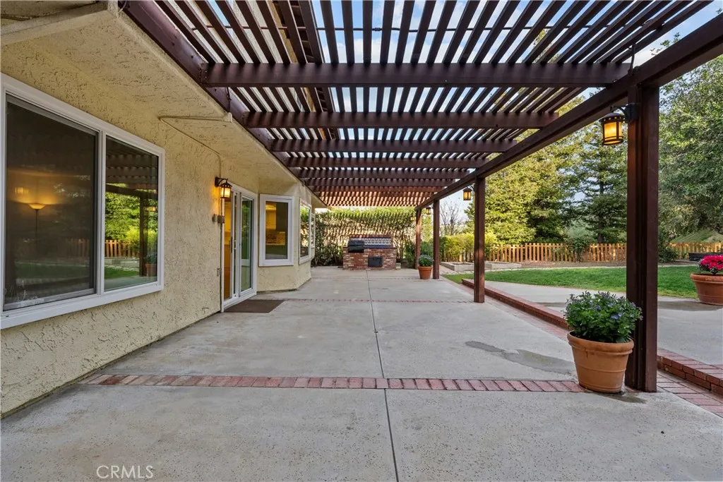 11926 Rexbon, Granada Hills, California 91344 home-pic-32