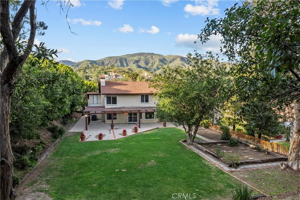 11926 Rexbon, Granada Hills, California 91344 home-pic-38