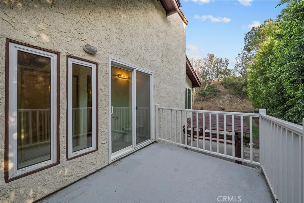 11926 Rexbon, Granada Hills, California 91344 home-pic-22