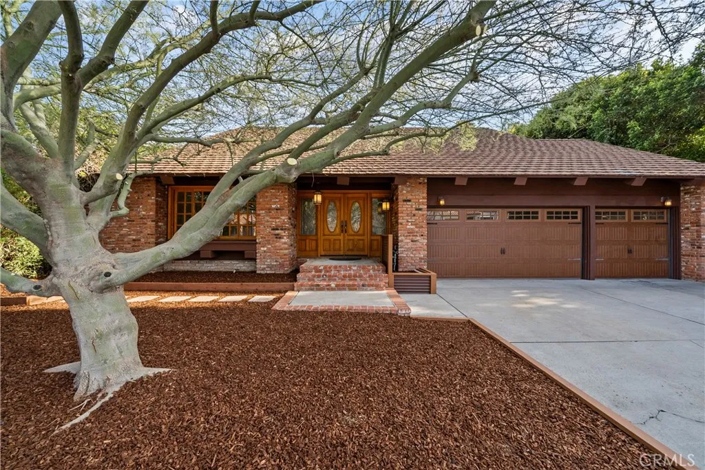 11926 Rexbon, Granada Hills, California 91344 home-pic-2