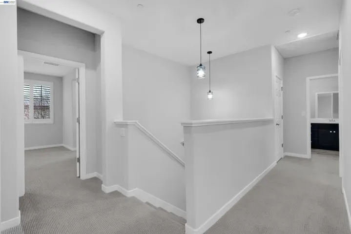 Upstairs loft for family room