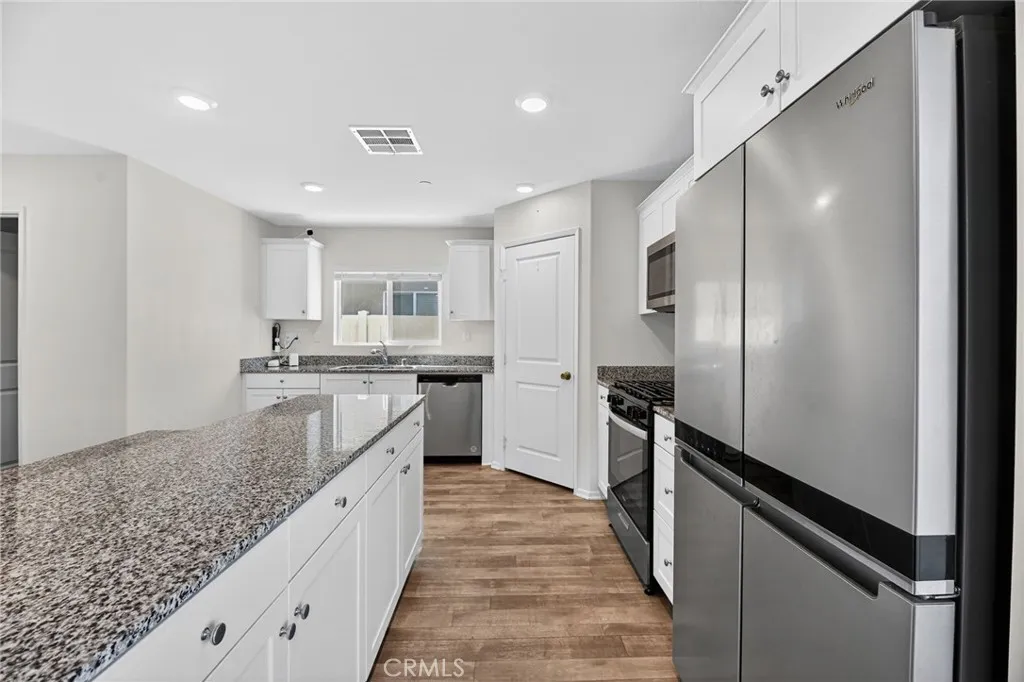 30826 Grand Prix Court, Winchester, California 92596 home-pic-15