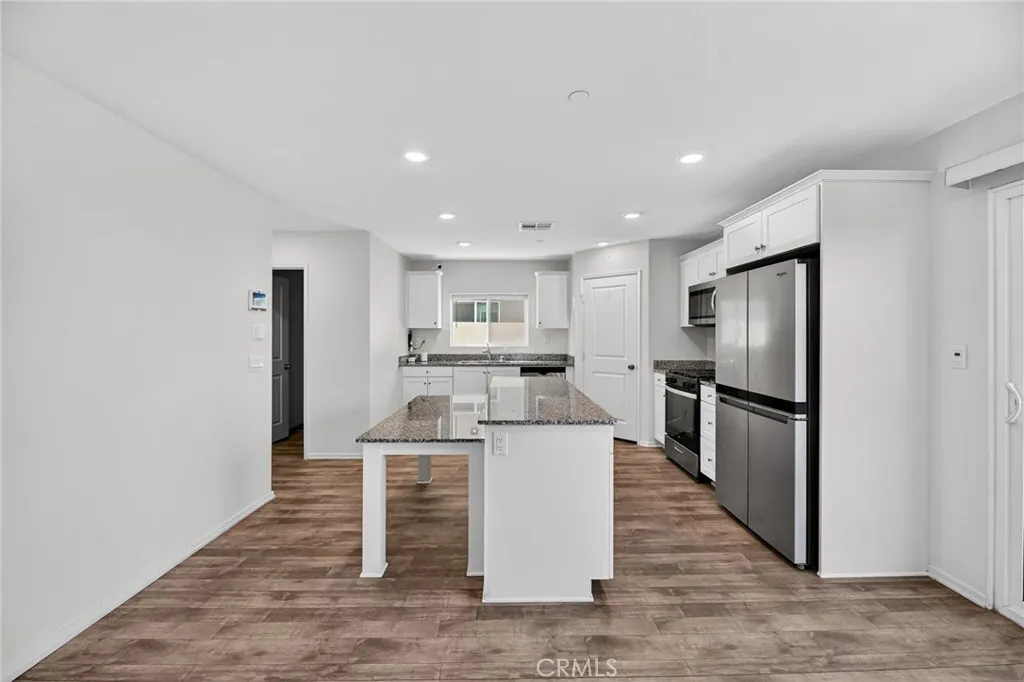 30826 Grand Prix Court, Winchester, California 92596 home-pic-13