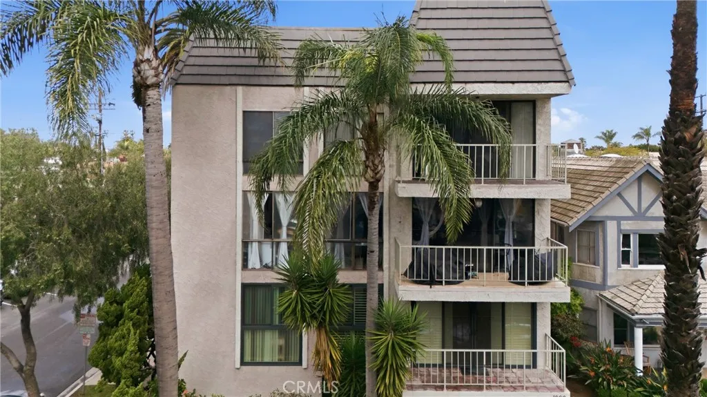 1803 E Ocean 201, Long Beach, California 90802 home-pic-2