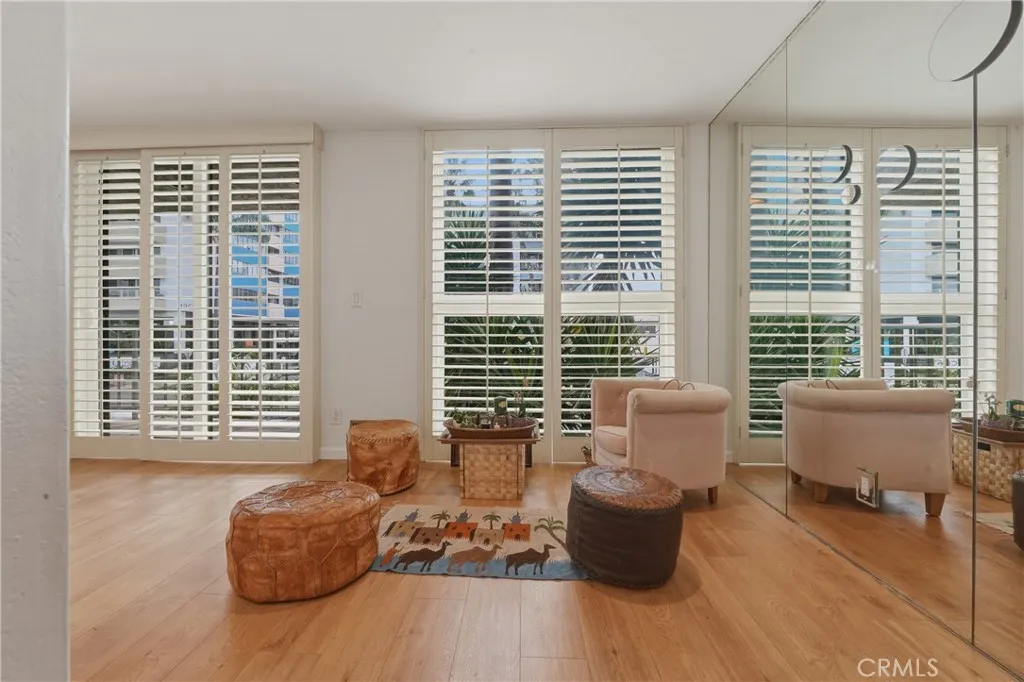 1803 E Ocean 201, Long Beach, California 90802 home-pic-15