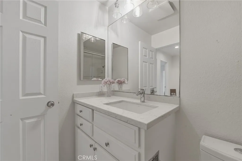 1803 E Ocean 201, Long Beach, California 90802 home-pic-32