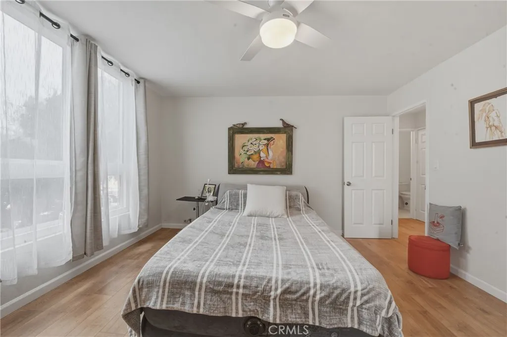 1803 E Ocean 201, Long Beach, California 90802 home-pic-20