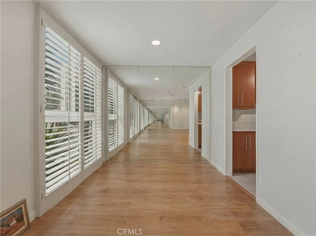 1803 E Ocean 201, Long Beach, California 90802 home-pic-13