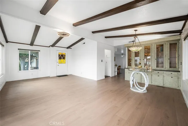 Spacious living room w/ updated HVAC & Smart Thermostat