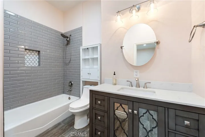 Beautiful full bath in the ADU