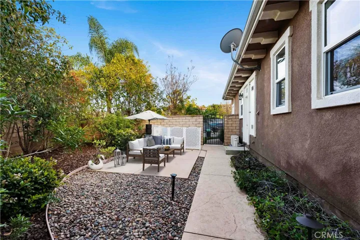 Side yard area is Virtually staged