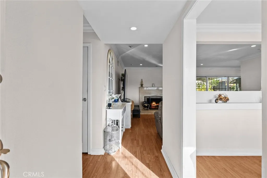 3042 Austin, Simi Valley, California 93063 home-pic-3