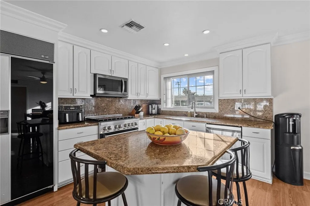 3042 Austin, Simi Valley, California 93063 home-pic-10