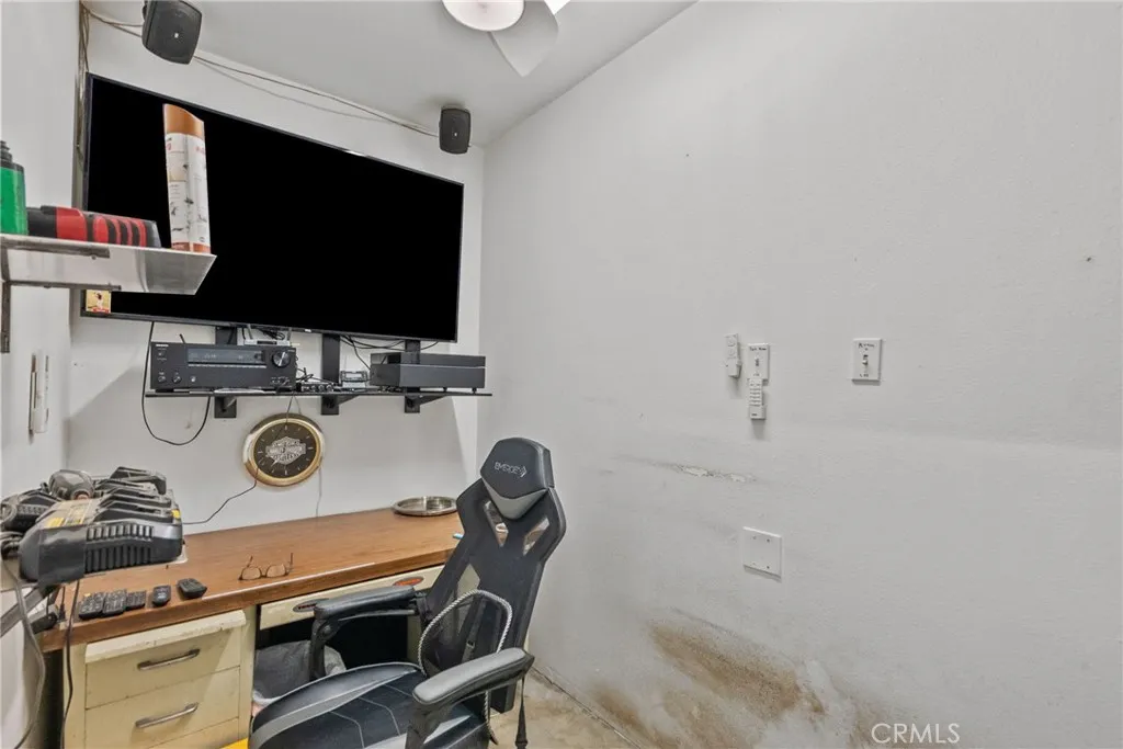 3042 Austin, Simi Valley, California 93063 home-pic-30