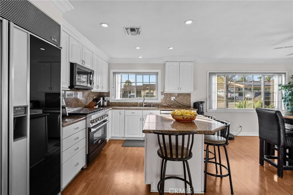 3042 Austin, Simi Valley, California 93063 home-pic-11