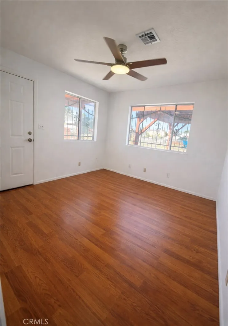 301 N K, Needles, California 92363 home-pic-11