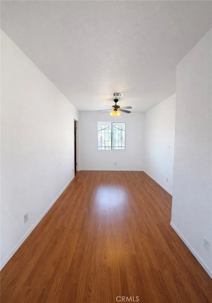 301 N K, Needles, California 92363 home-pic-14