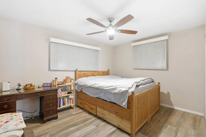4020 large Bedroom
