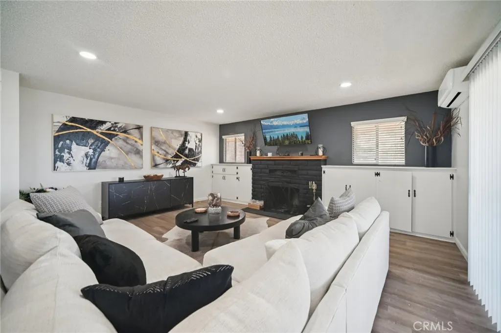 47078 Kings Canyon, Lancaster, California 93536 home-pic-7