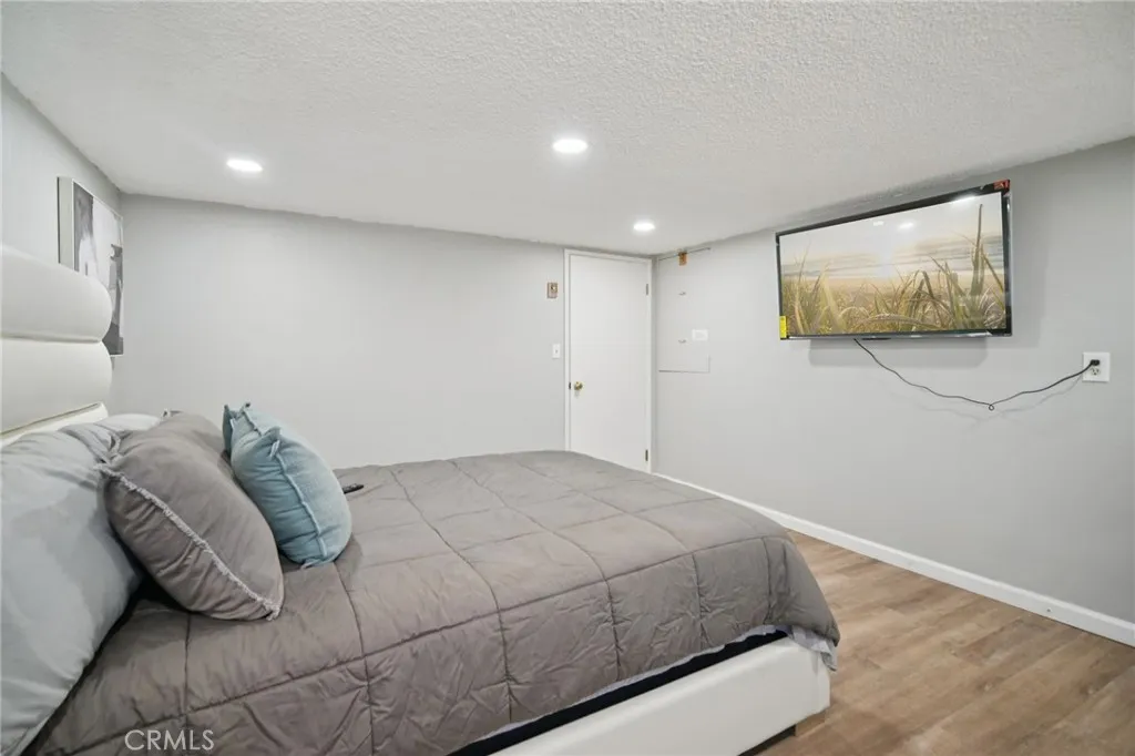47078 Kings Canyon, Lancaster, California 93536 home-pic-32