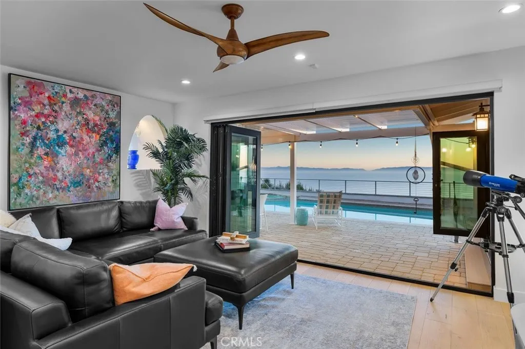 32333 Phantom Drive, Rancho Palos Verdes, California 90275 home-pic-48