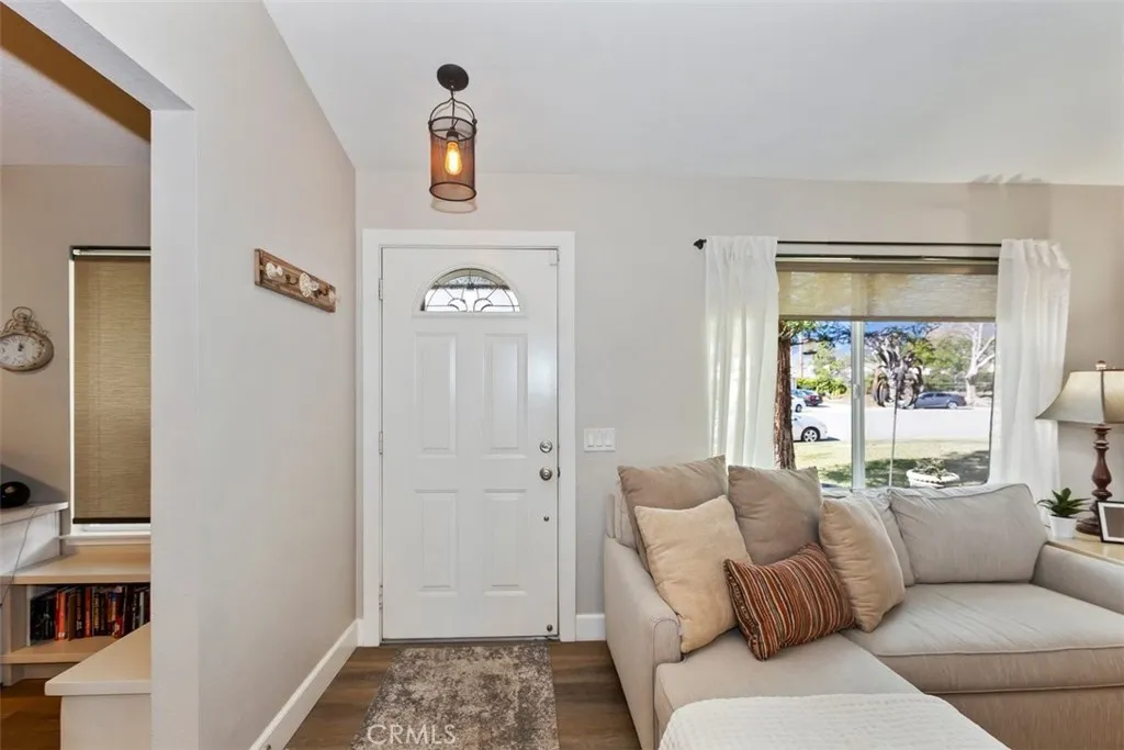 7323 Ambrosia, Rancho Cucamonga, California 91730 home-pic-4