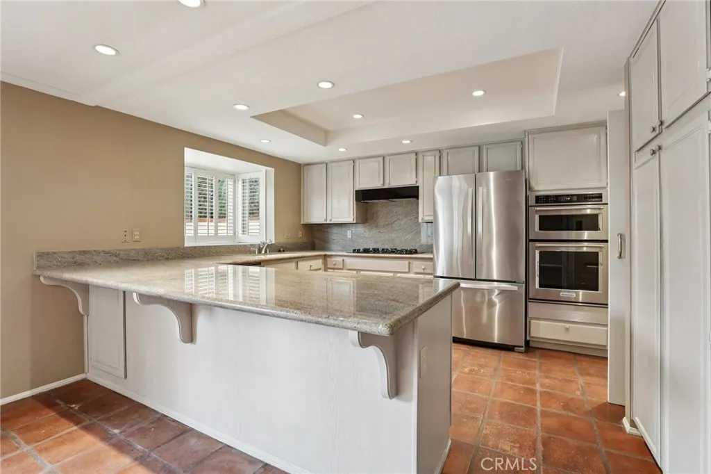 369 Avenida Granada, Long Beach, California 90814 home-pic-12