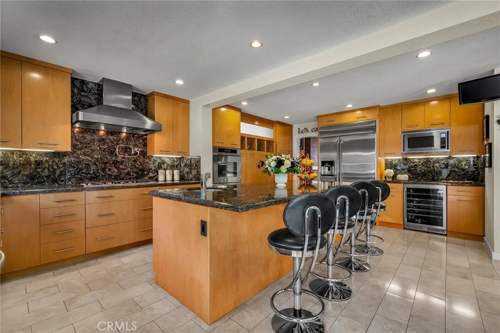 7156 Castle Peak, West Hills, California 91307 home-pic-16