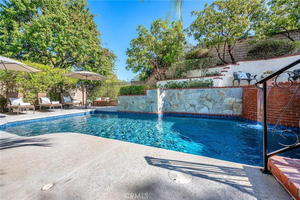 7156 Castle Peak, West Hills, California 91307 home-pic-31