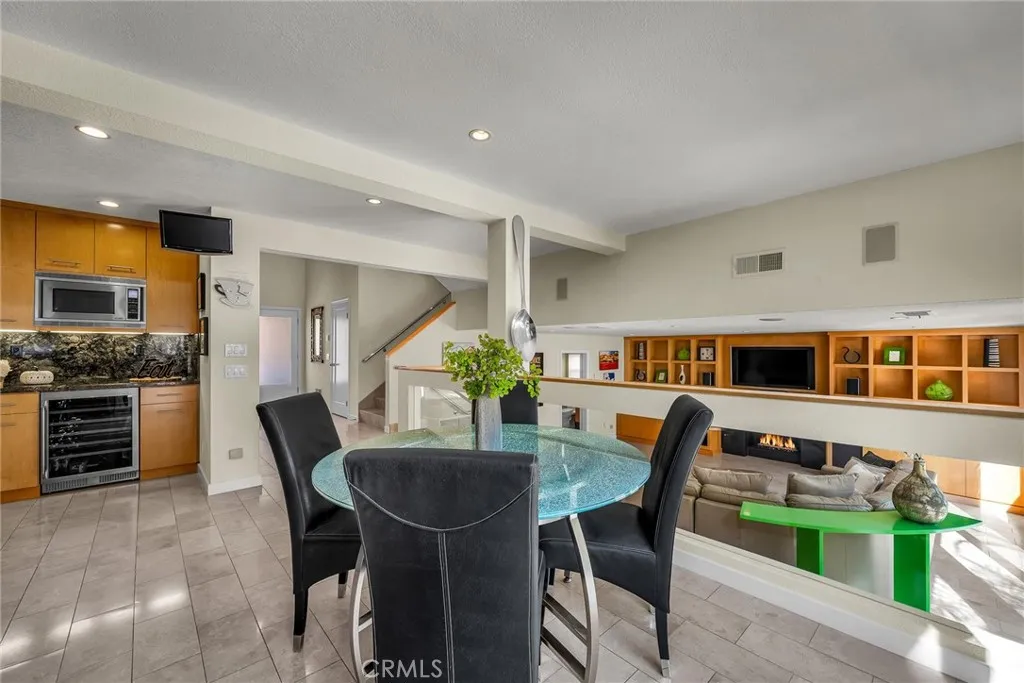 7156 Castle Peak, West Hills, California 91307 home-pic-14