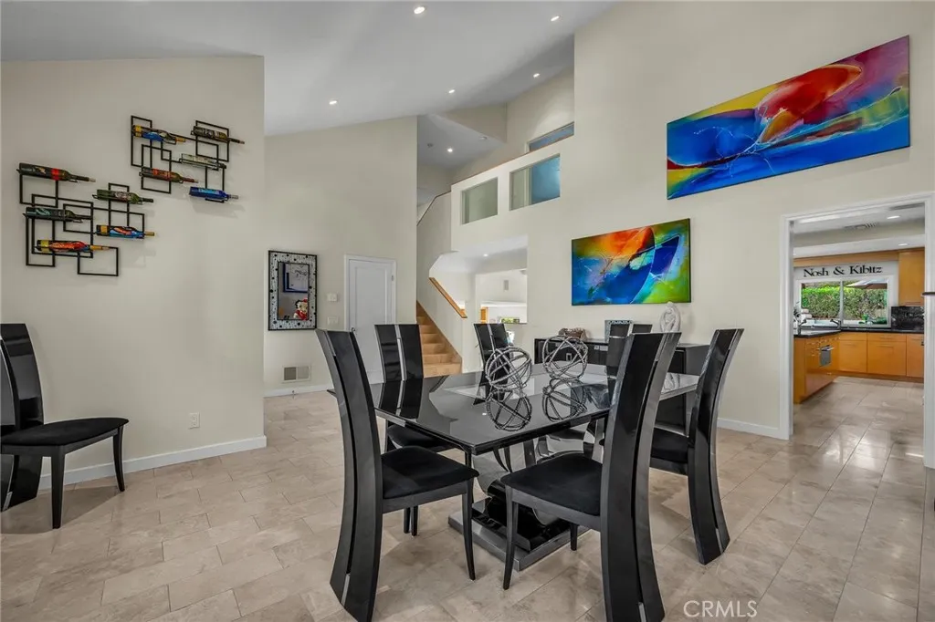 7156 Castle Peak, West Hills, California 91307 home-pic-4