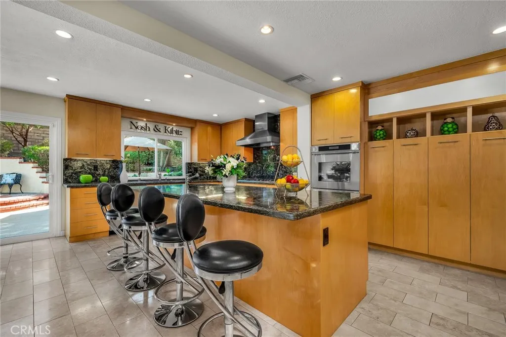 7156 Castle Peak, West Hills, California 91307 home-pic-15