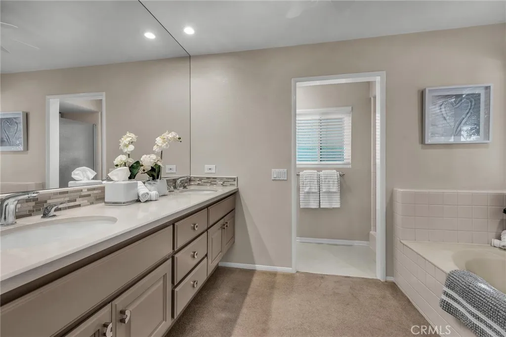 7156 Castle Peak, West Hills, California 91307 home-pic-29