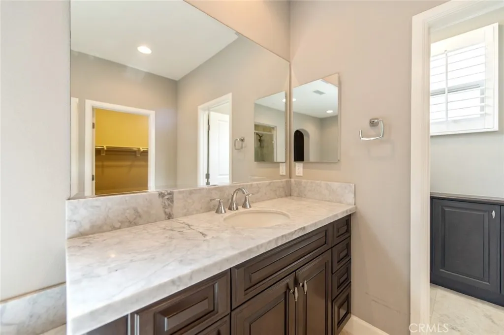 120 Tomato Springs, Irvine, California 92618 home-pic-33