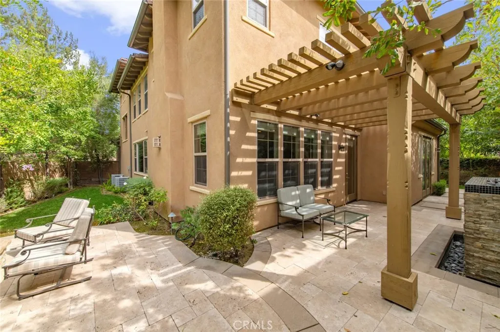 120 Tomato Springs, Irvine, California 92618 home-pic-39