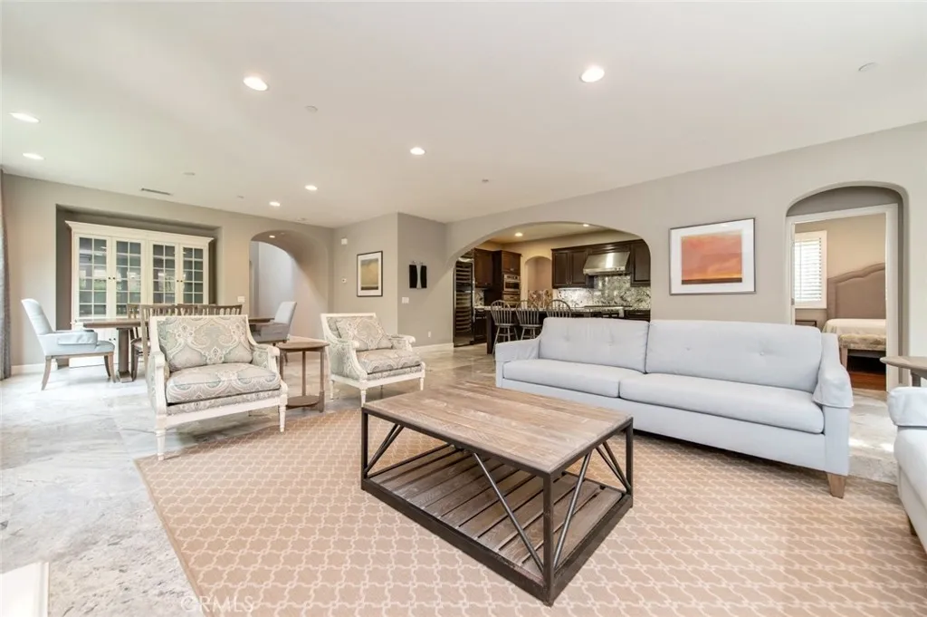 120 Tomato Springs, Irvine, California 92618 home-pic-11