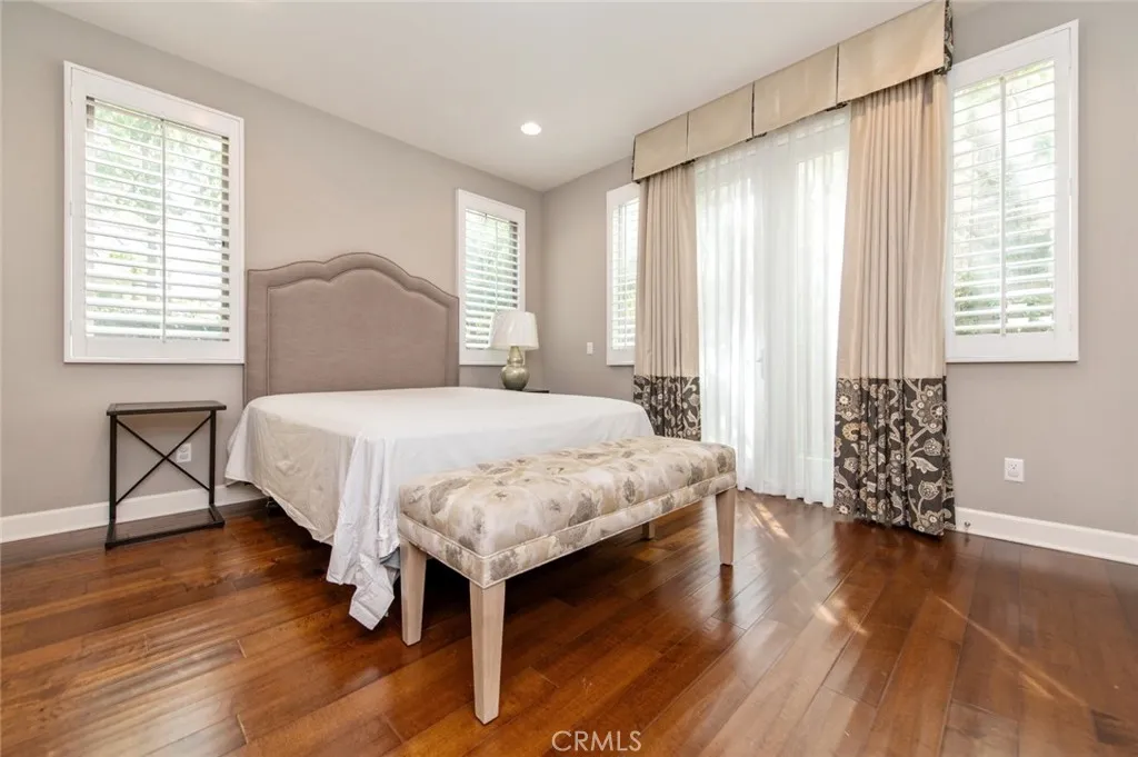 120 Tomato Springs, Irvine, California 92618 home-pic-16