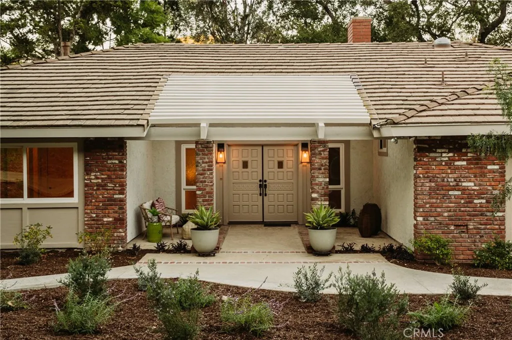 7817 E Sandberg Lane, Orange, California 92869 home-pic-3