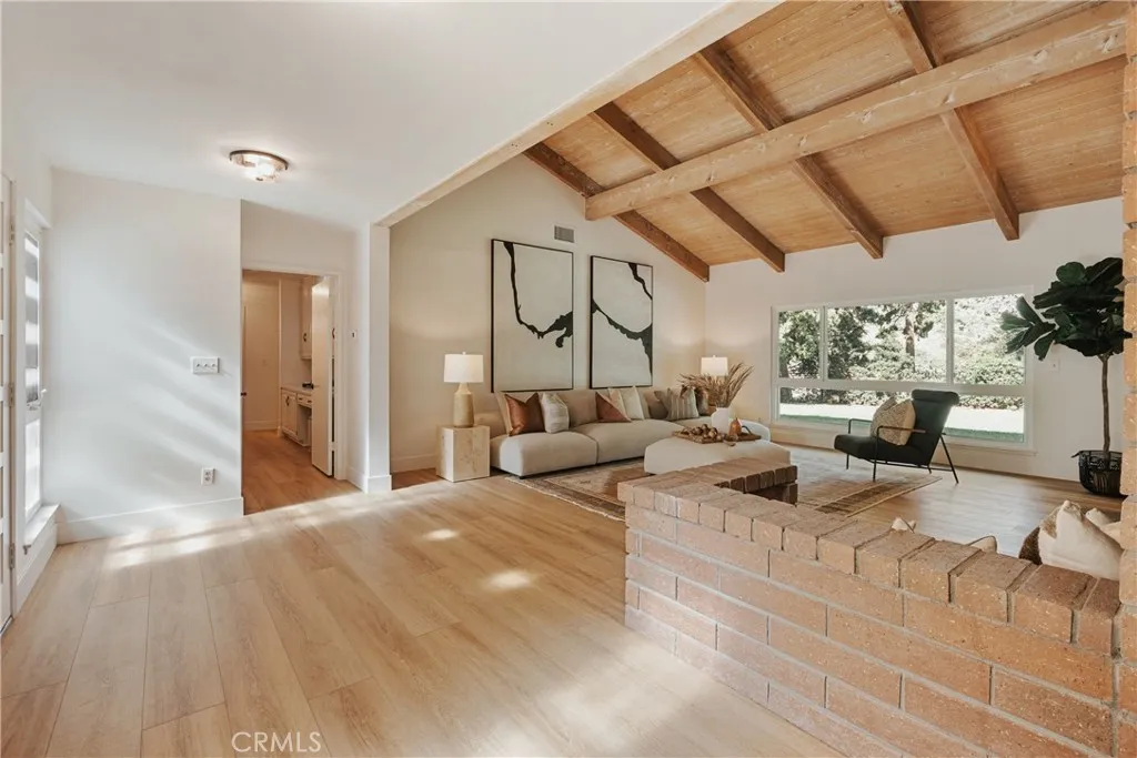 7817 E Sandberg Lane, Orange, California 92869 home-pic-6