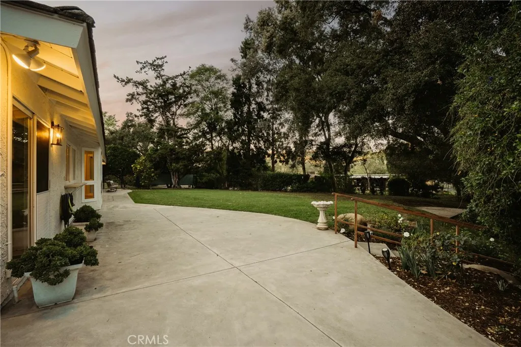 7817 E Sandberg Lane, Orange, California 92869 home-pic-57