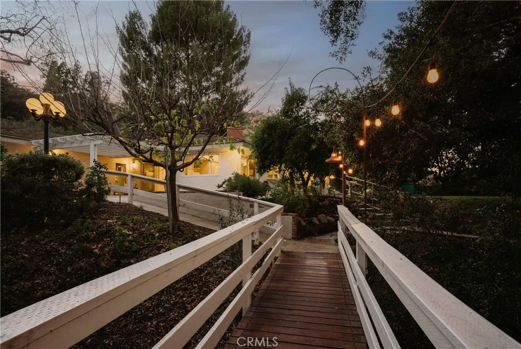 7817 E Sandberg Lane, Orange, California 92869 home-pic-60