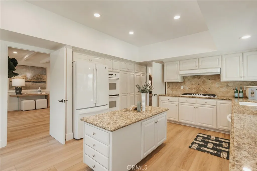 7817 E Sandberg Lane, Orange, California 92869 home-pic-20