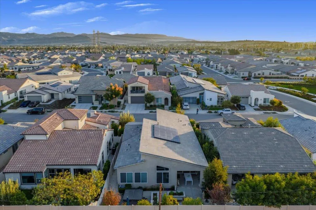 1514 Overpark Lane, Beaumont, California 92223 home-pic-45